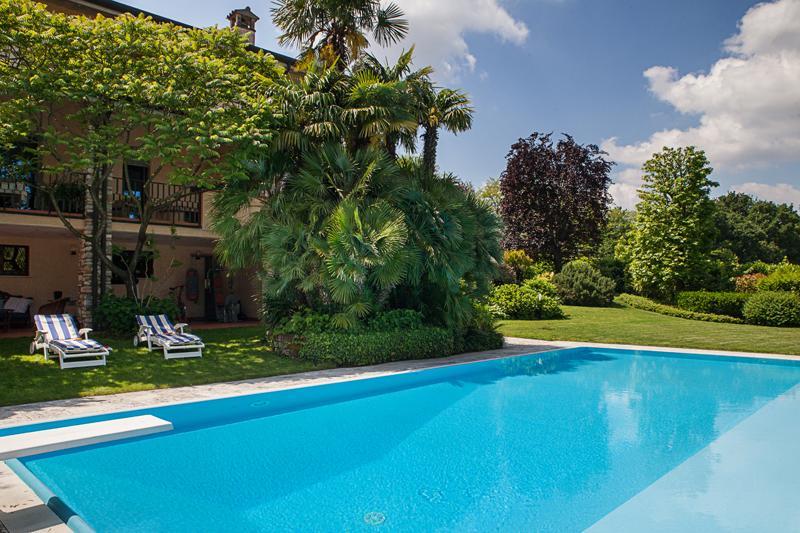 B&B Villa Adriano Desenzano del Garda Zewnętrze zdjęcie