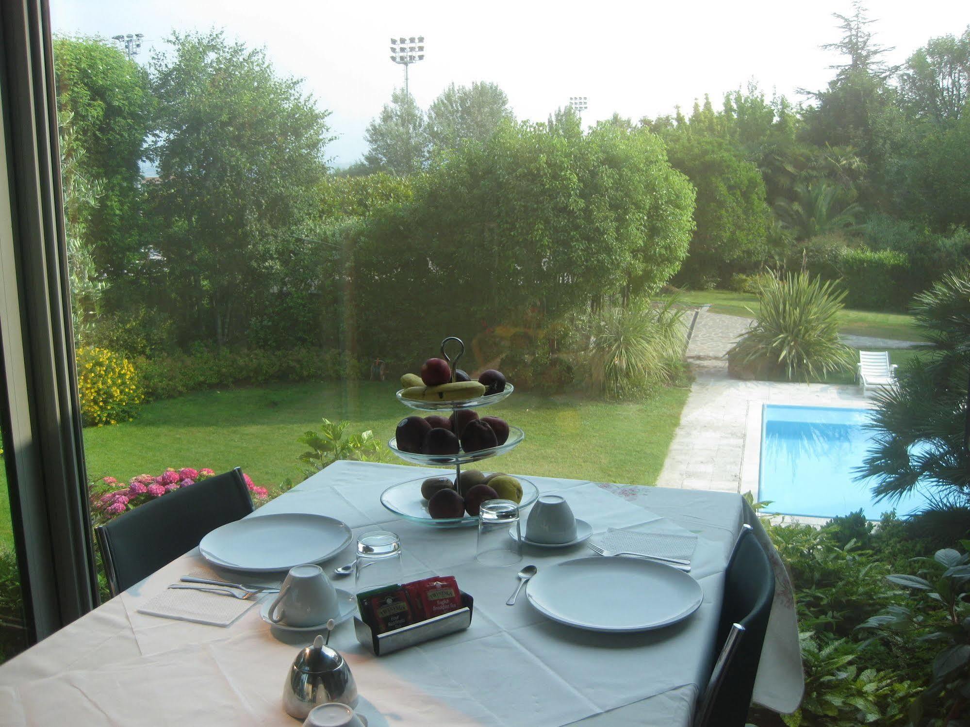 B&B Villa Adriano Desenzano del Garda Zewnętrze zdjęcie